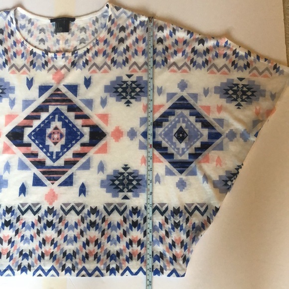 Forever 21 Tribal Aztec Print Bat Wing Sleeve Top Sz L - Picture 9 of 11